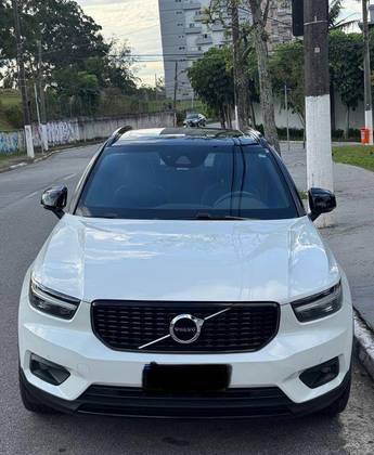VOLVO XC40 2.0 T5 GASOLINA R-DESIGN AWD GEARTRONIC